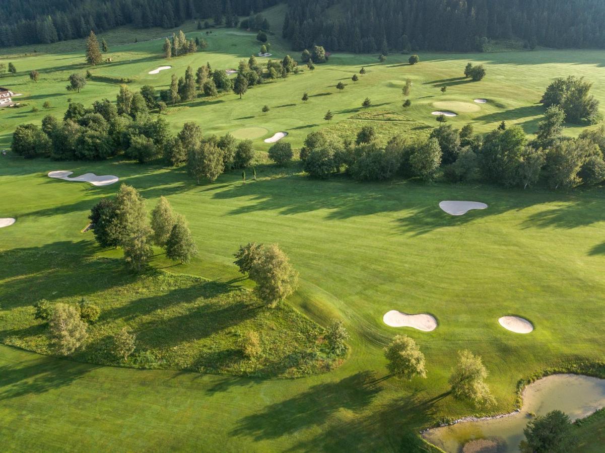 ホテル Der Larchenhof エルフェンドルフ エクステリア 写真