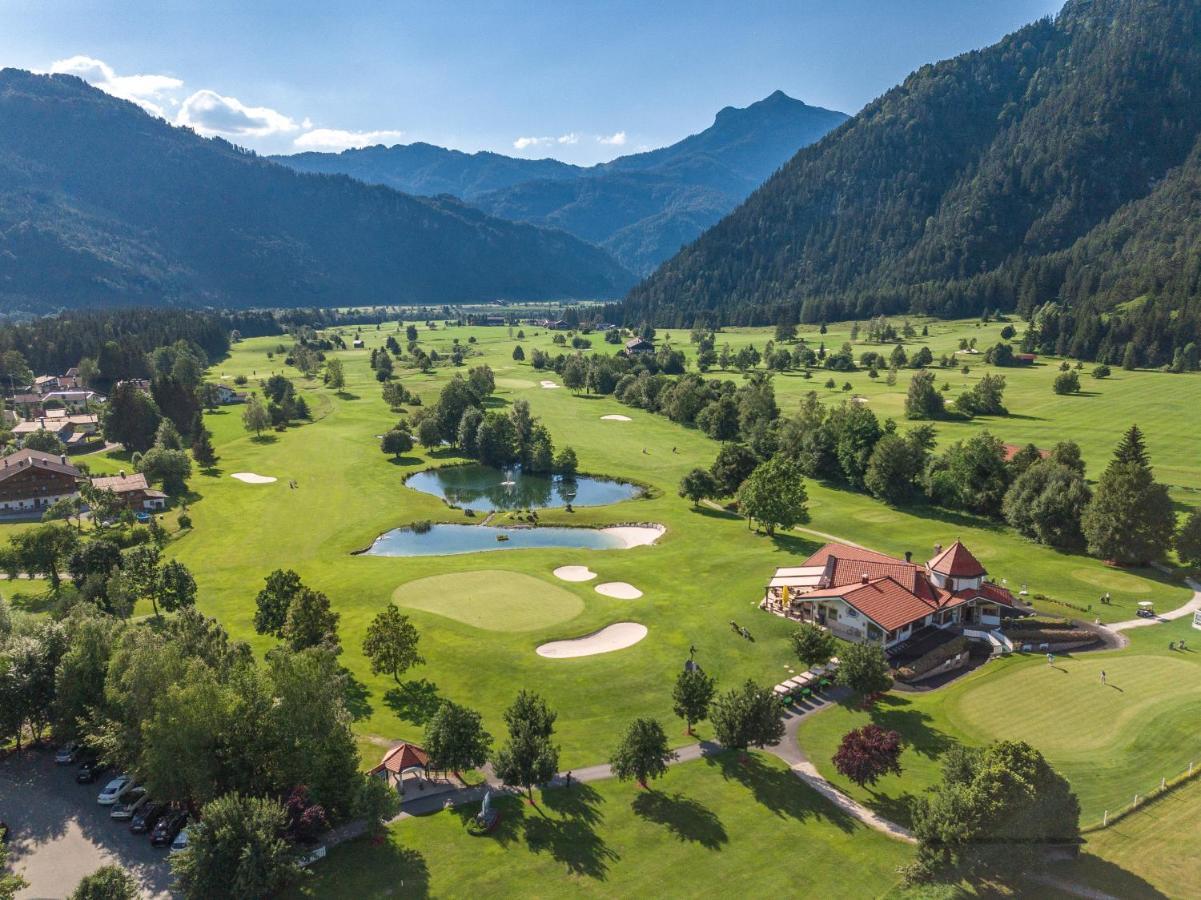 ホテル Der Laerchenhof エルフェンドルフ エクステリア 写真